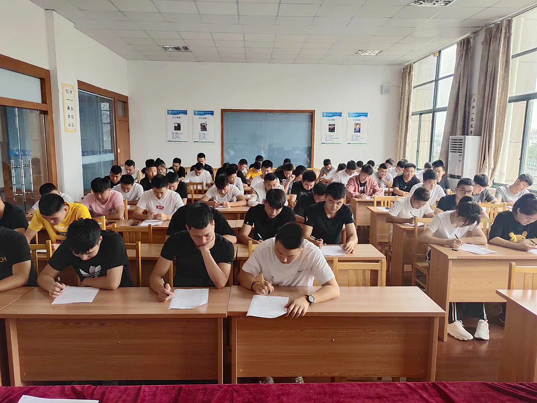健身教练培训班圆满结业5.jpg